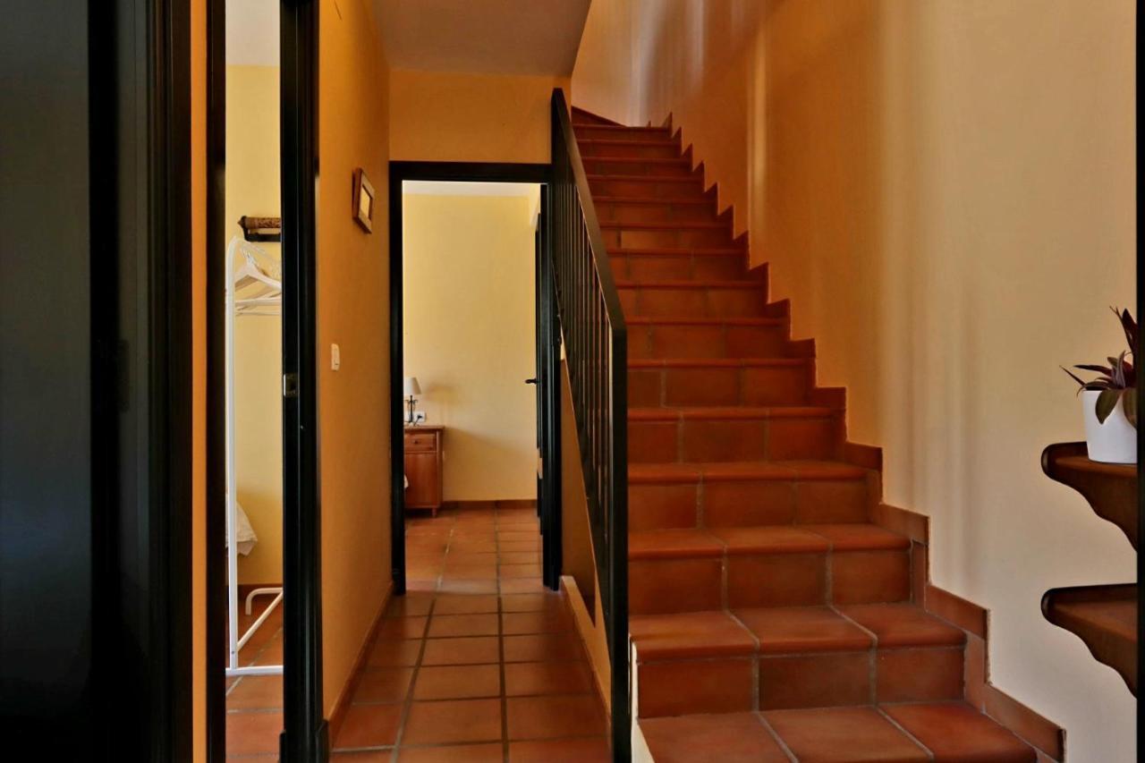 Casa La Buganvilla 2 Aracena Bagian luar foto